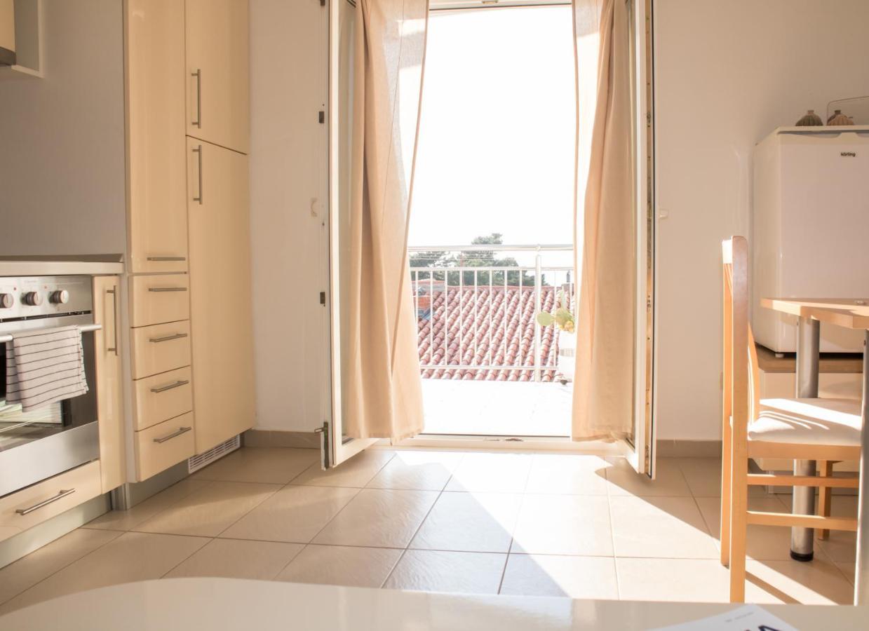 شقة Penthouse Altus Baška Voda المظهر الخارجي الصورة